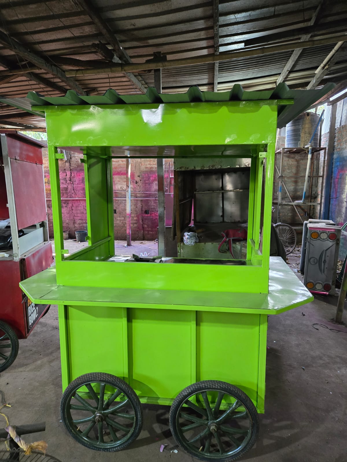 Stainless Steel Chat Display Counter